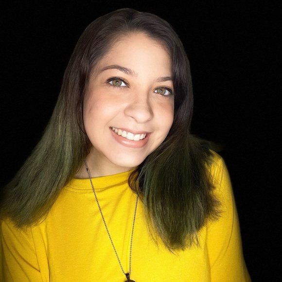 Meet your Posher, Maria - Picture 1 of 1